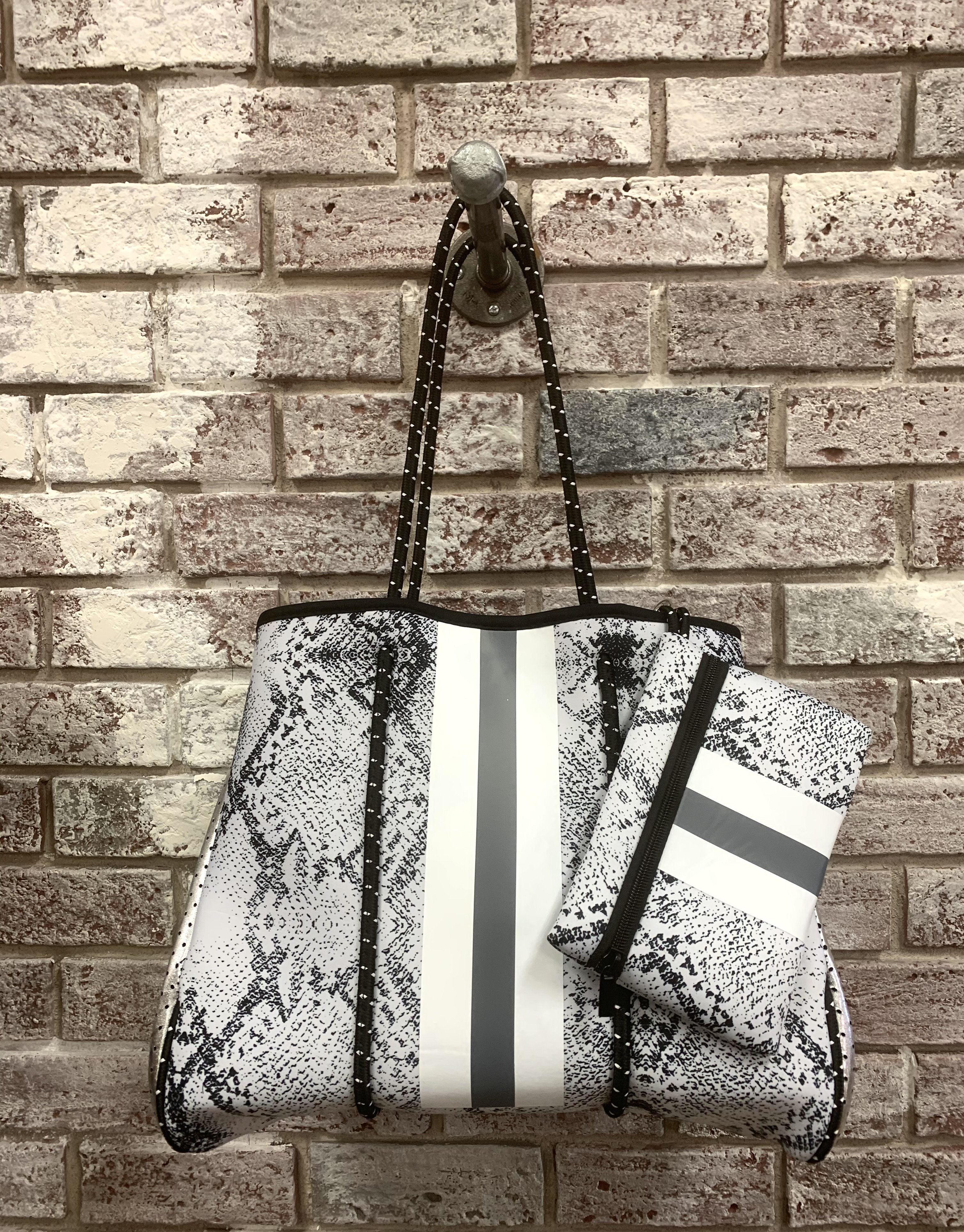 Brady Neoprene Tote neo neo