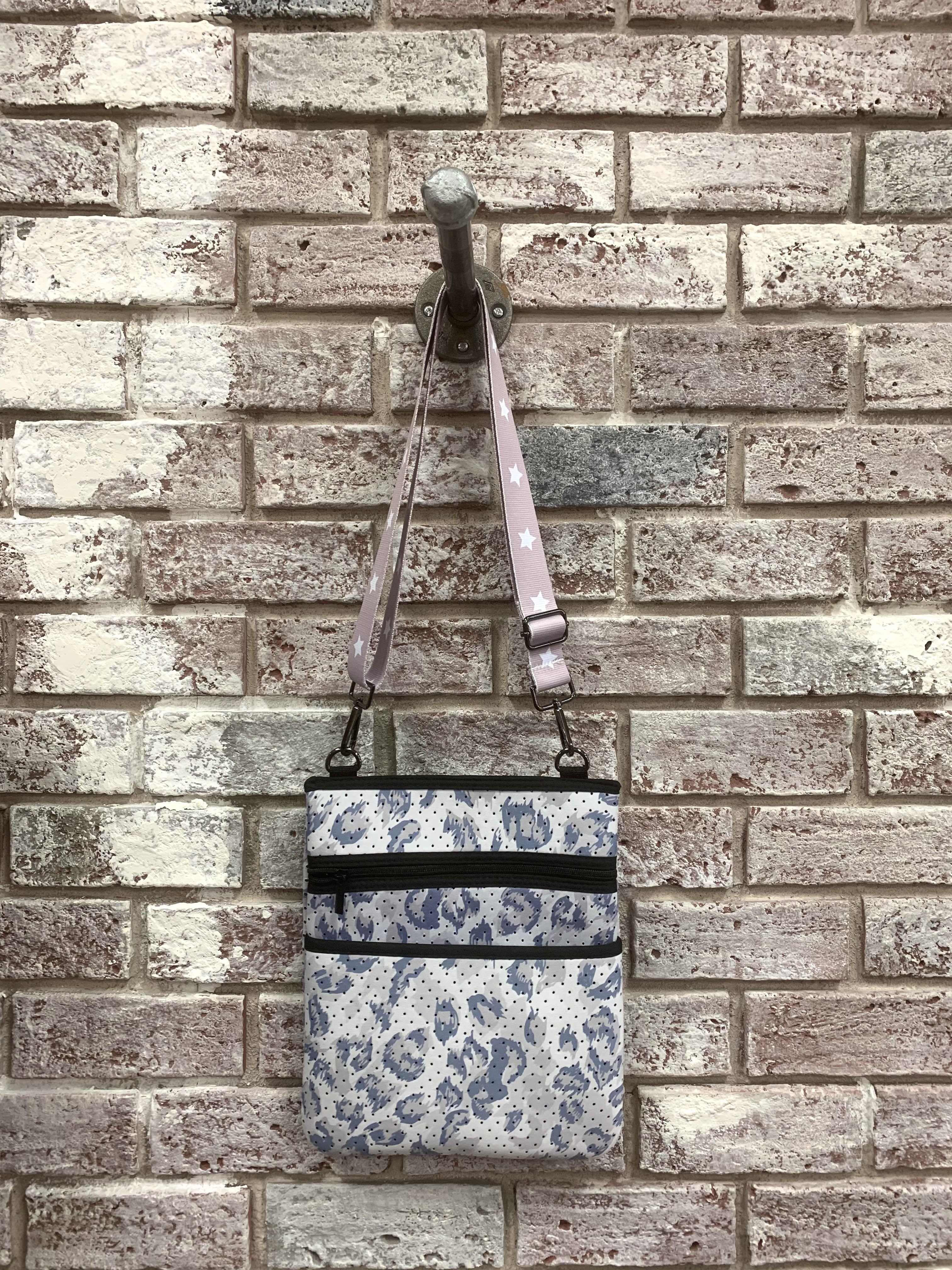 Liam Neoprene Crossbody Crossbody neo