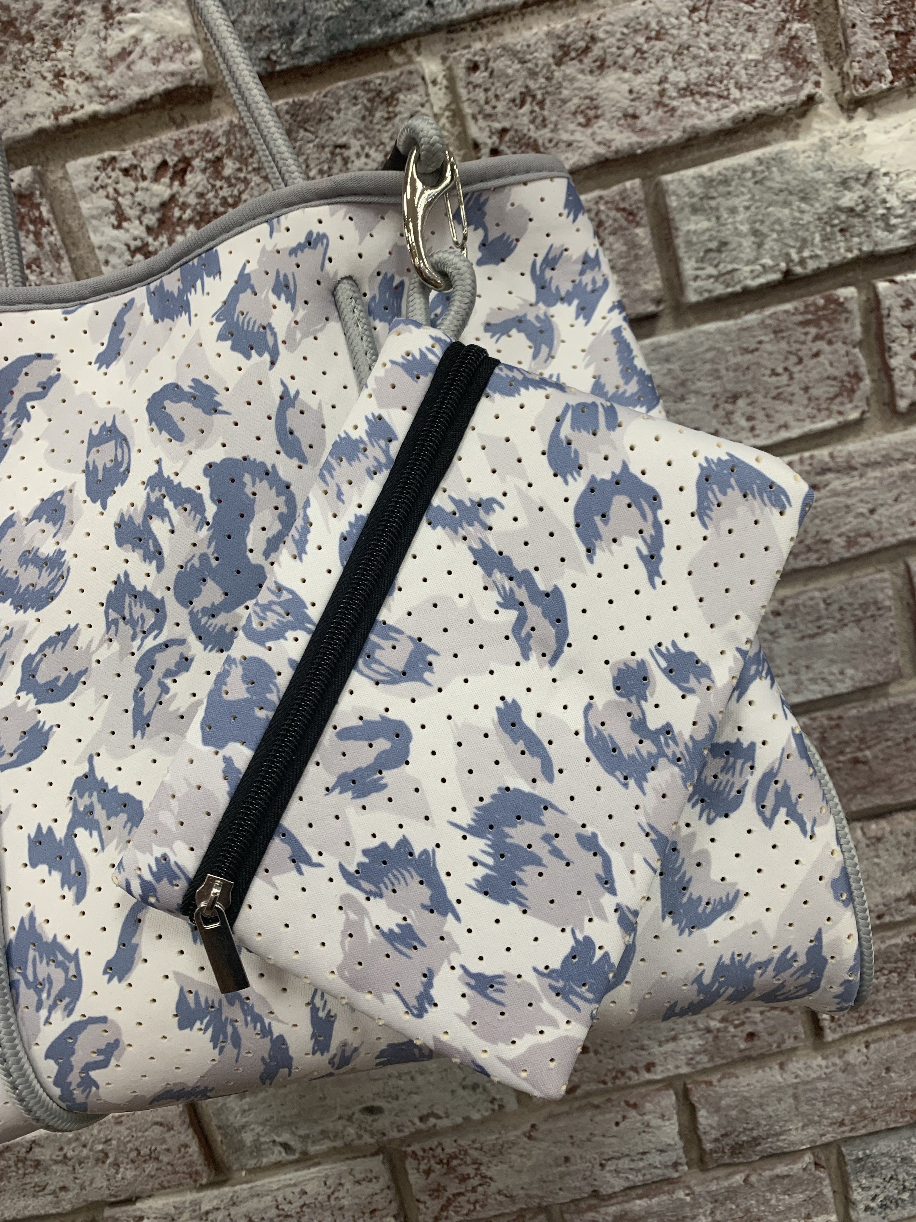 Brady Neoprene Tote neo neo 