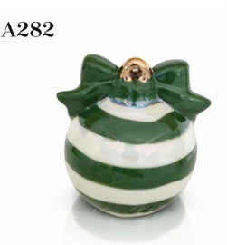 A282 Green Ornament
